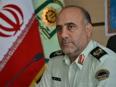 معلمان ساکت و خاموش برای نظام تلاش می‌کنند