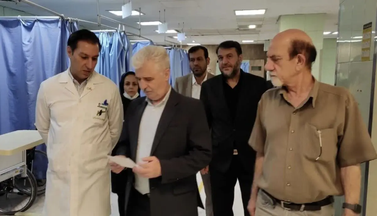 بازدید مدیر درمان تامین اجتماعی استان از بیمارستان فوق تخصصی البرز و قدردانی از زحمات کارکنان