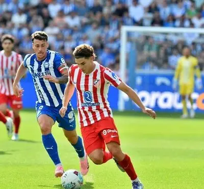 ویدیو: گل چهارم اتلتیکو مادرید به بارسلونا توسط آلوارز