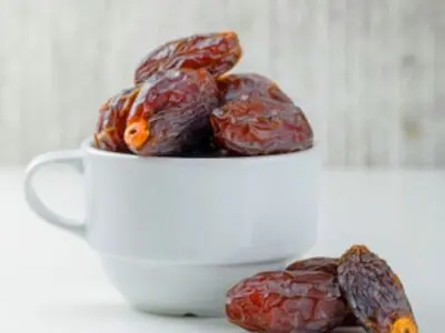 کالری خرما خشک بیشتر است یا مضافتی؟
