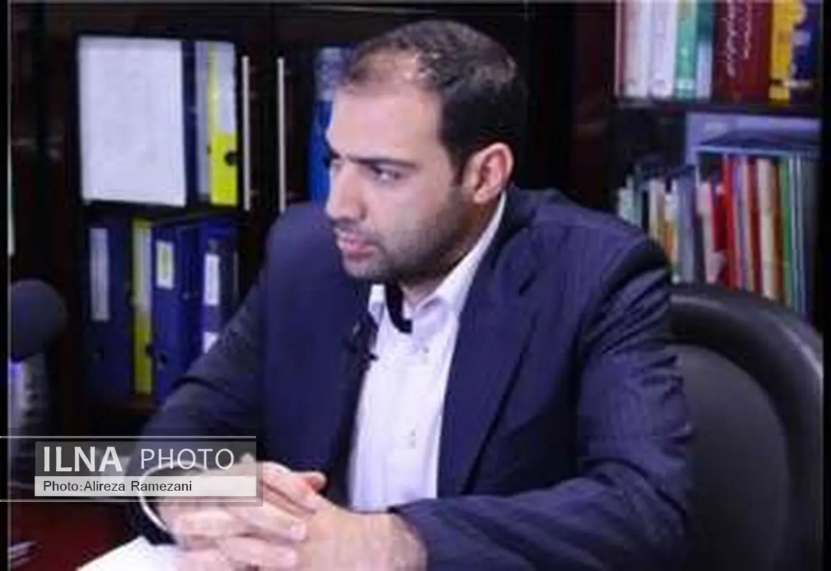 در کنار بسته ایجاد رونق، نیازمند اصلاحات ساختاری و نهادی هستیم / کاهش 43 درصدی شاخص بورس در دوران رکود