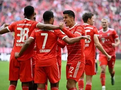 بایرن مونیخ 2 - هرتا برلین صفر؛ توخل هدیه دورتموند را با جان و دل قبول کرد