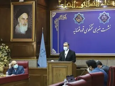 در سال جاری قریب به ۱۰۰ هزار دادرسی از طریق الکترونیکی انجام شده است/  سفر رئیس قوه قضائیه به عراق ویژگی‌های کم نظیری داشت/ رأی دیوان در خصوص پرونده «عیسی شریفی» صادر نشده است/ فعالیت‌های رئیس دستگاه قضا ارتباطی به انتخابات ندارد