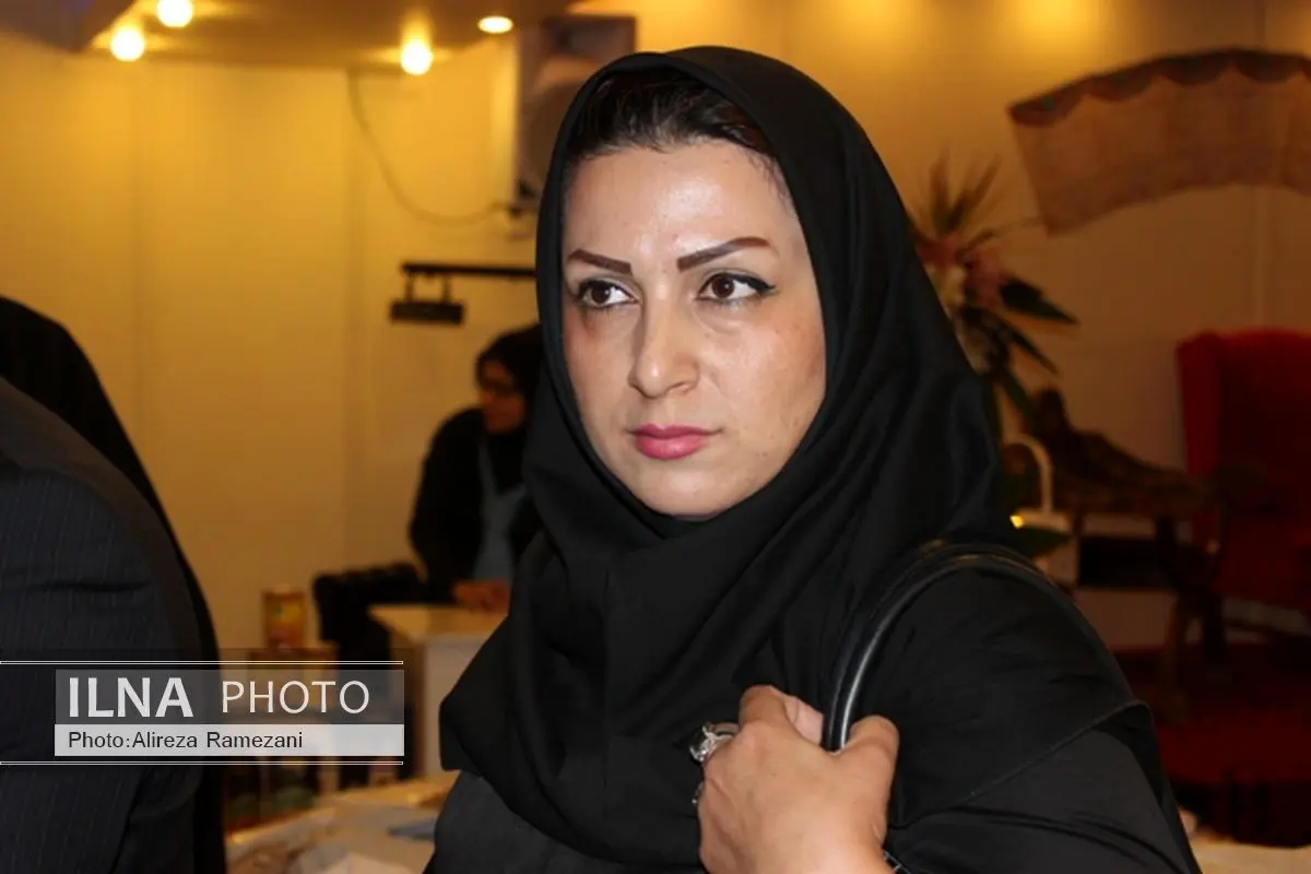 کانون زنان بازرگان کاشان یک تشکل کارآفرین واشتغالزاست