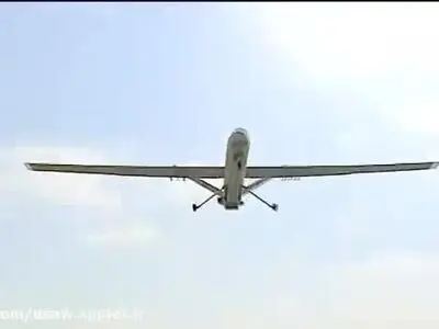 نزدیک شدن پهپاد ایرانی به جنگنده آمریکایی