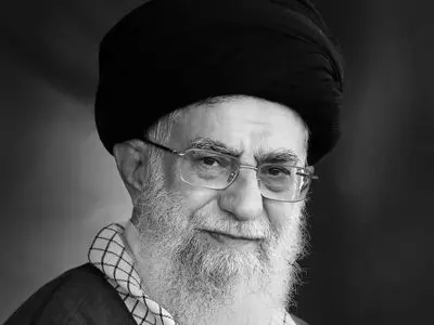 رهبر انقلاب اسطوره مقاومت در مقابل مستکبران بود