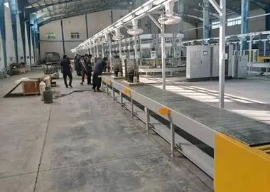 تجمع کارگران شرکت «فنی مهندسی ارگ و پی چابهار»/ معوقات مزدی داریم/ حتی در غذا هم تبعیض قائل می‌شوند!