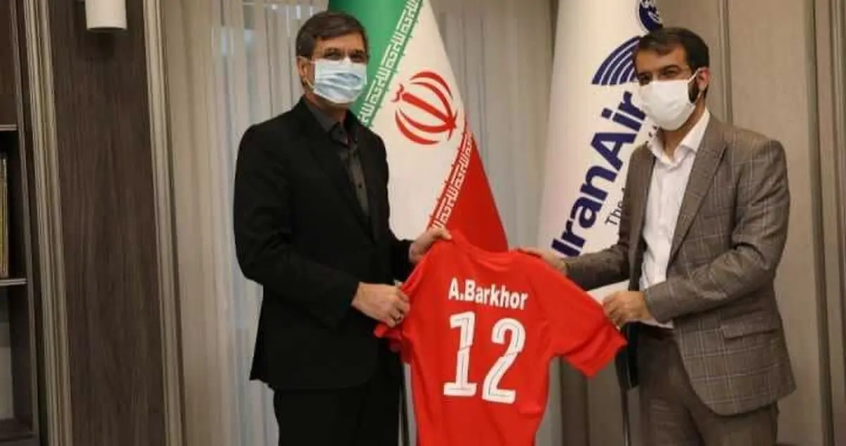 دیدار مدیران عامل باشگاه پرسپولیس و شرکت هواپیمایی هما؛ پرواز اختصاصی برای حضور در فینال آسیا