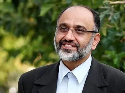 مهدی خزعلی به مرخصی آمد