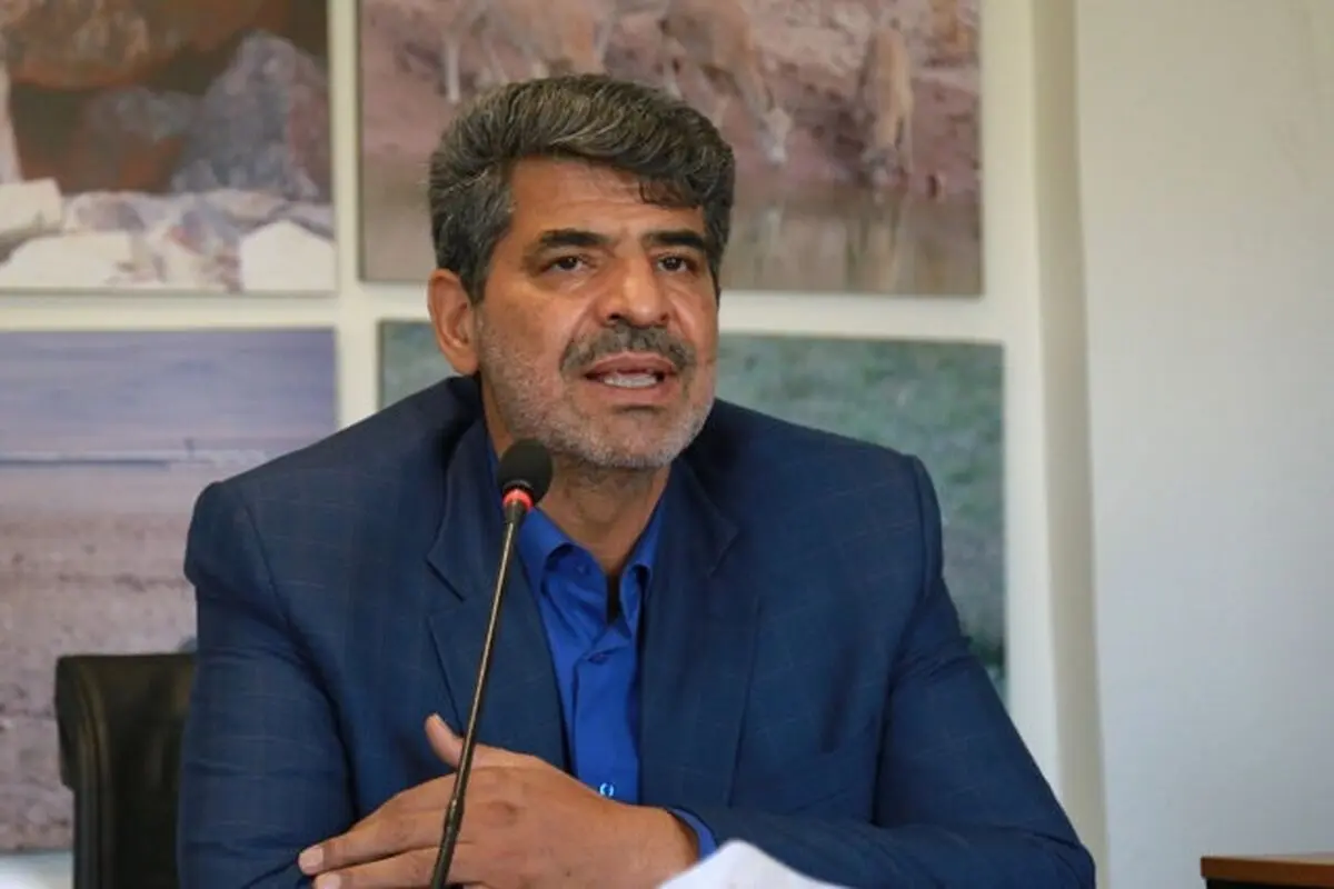جمع‌آوری پلاستیک‌های حاشیه ورودی شهرها با تصویب کارگروه مدیریت پسماند استان تهران 