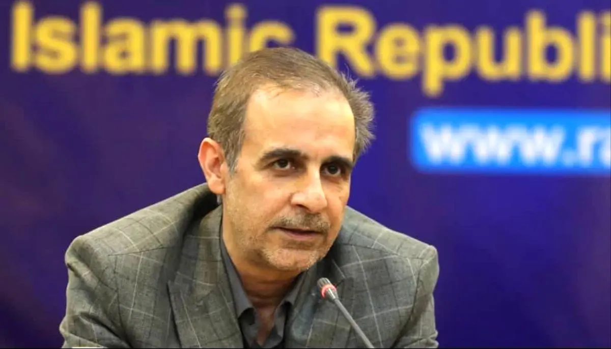 نوای اتحاد و معنویت در لحظه تحویل سال از رادیو شنیده می‌شود