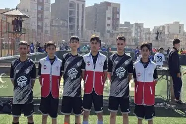 درخشش تیم دانش‌آموزی هلال‌احمر یزد در رقابت‌های ملی فوتبال خیابانی