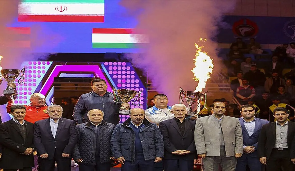 منتخب ایران یفوز ببطولة 'کأس تختی' الدولیة للمصارعة الرومانیة 