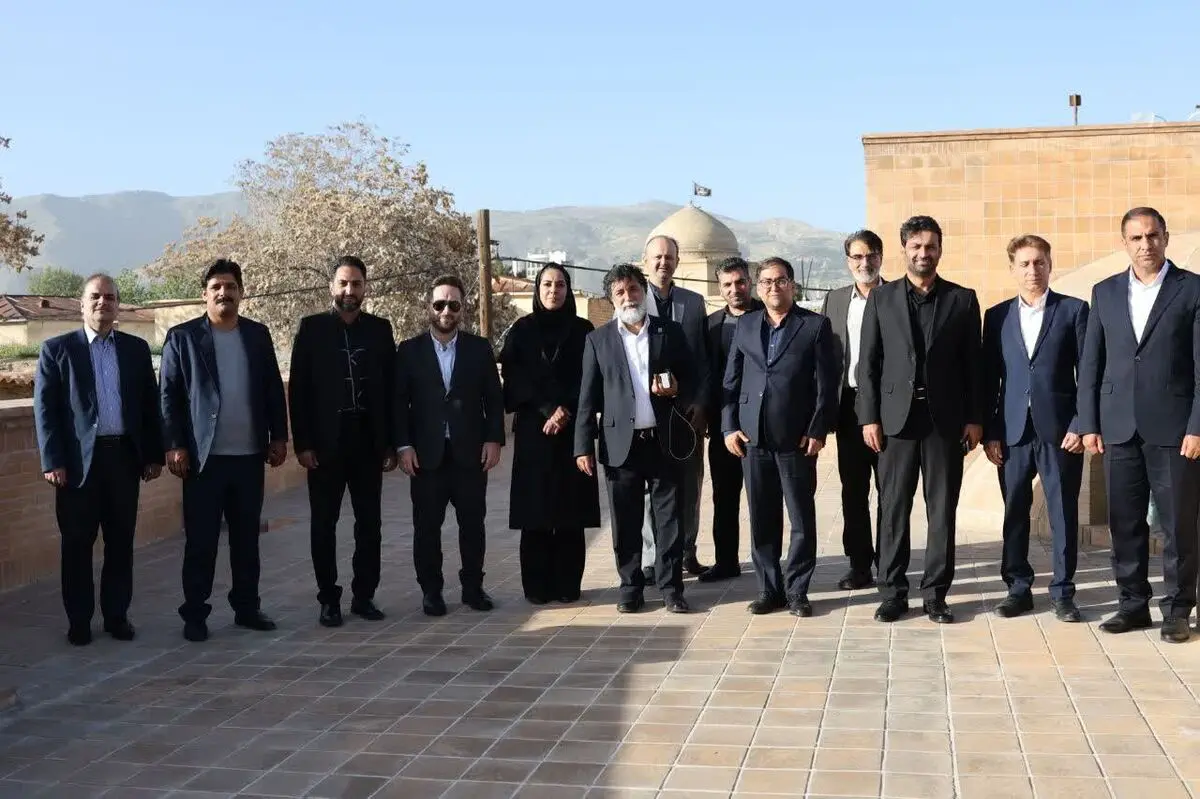 بازدید مشترک سه دستگاه فرهنگی و اقتصادی از ظرفیت‌های هنری شیراز