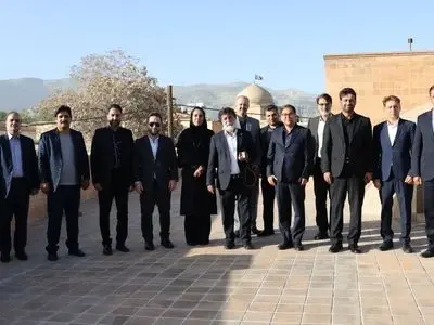 بازدید مشترک سه دستگاه فرهنگی و اقتصادی از ظرفیت‌های هنری شیراز