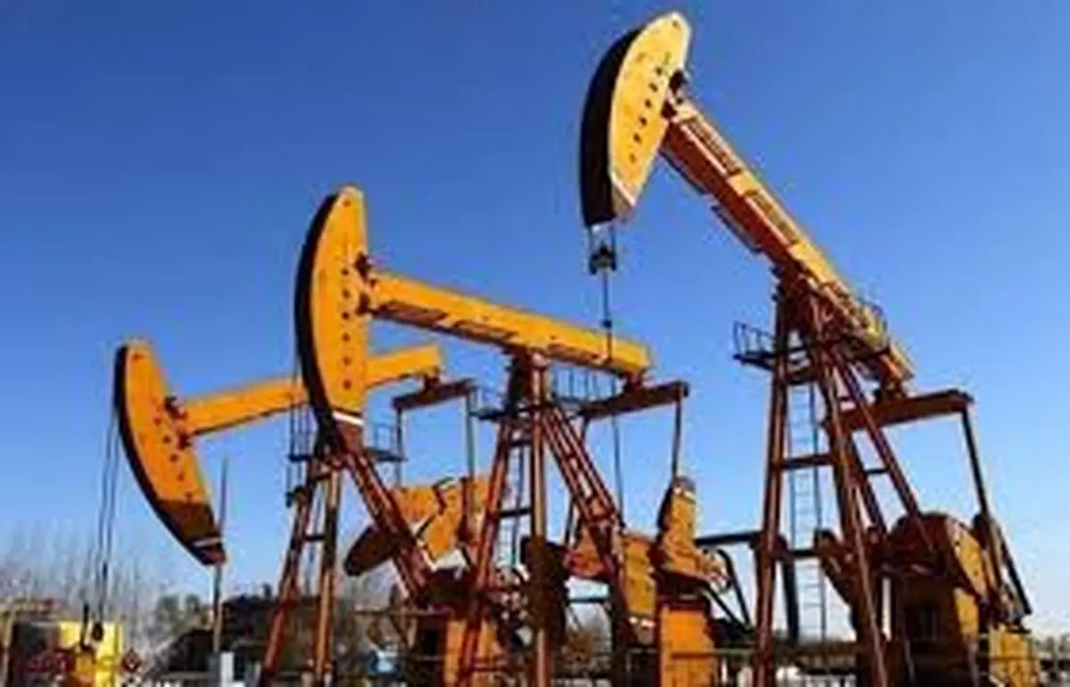 کاهش تولید نفت عربستان در ماه مارس آینده