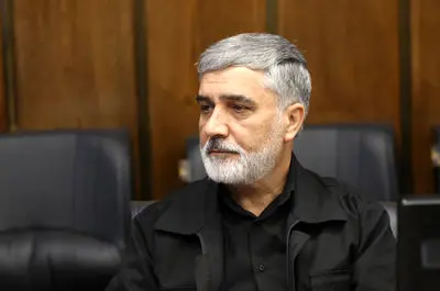 تشییع باشکوه رهبر شهید، هر فکر پلیدی علیه نظام را ناکام گذاشت/ اعتماد عمومی پایه وحدت و رمز شکست دشمن است