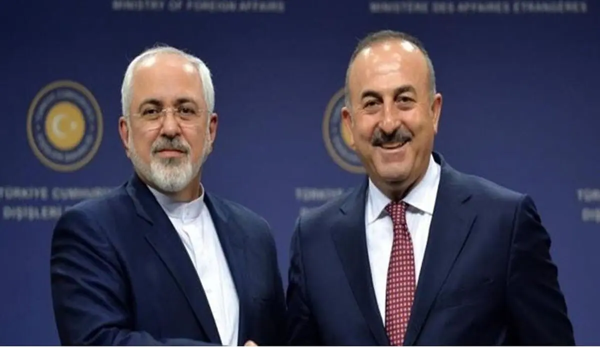 ظریف واوغلو یبحثان هاتفیا الملف السوری