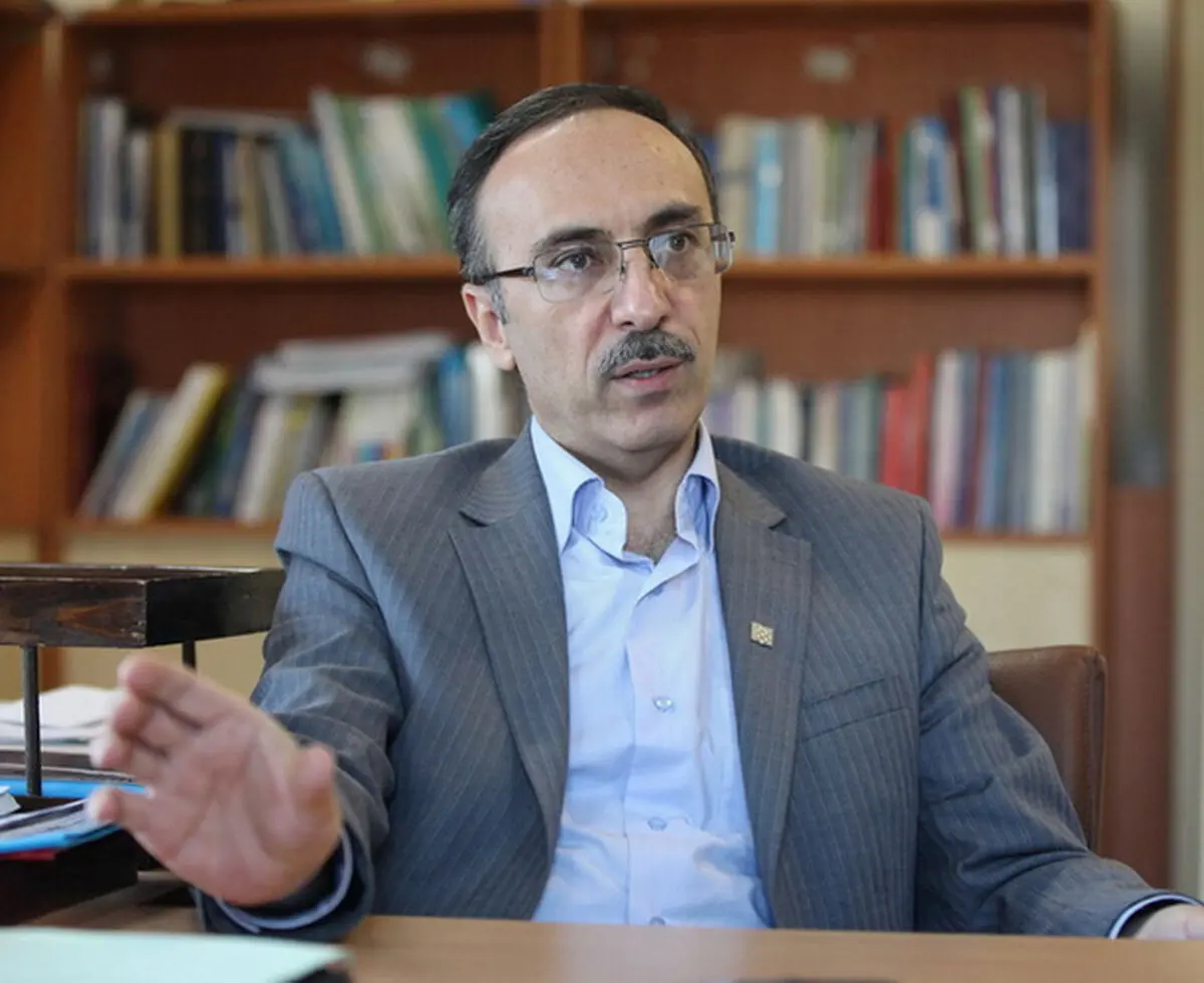 بهره‌مندی از خدمات عمومی باید منوط به رعایت اصول بهداشتی و واکسیناسیون باشد
