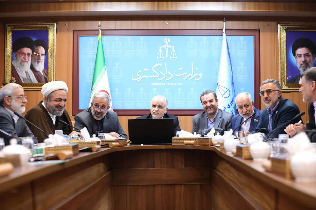 پیشنهاد به‌کارگیری بازنشستگان و نیروهای مردمی برای نظارت دقیق‌تر بر بازار