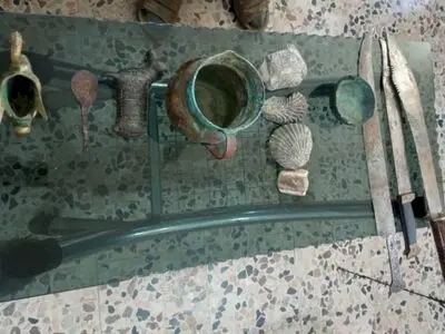 کشف و ضبط ۱۱ شیء تاریخی در لرستان