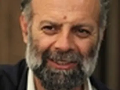 مجلس کسر حق بیمه از اضافه کاری کارمندان را تفسیر می‌کند