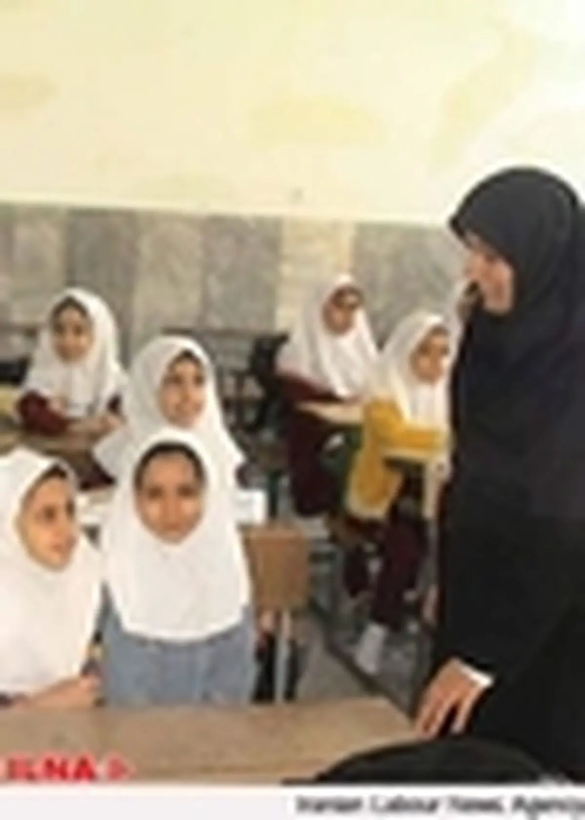نیروی انسانی چالش اصلی در دوره ابتدایی است