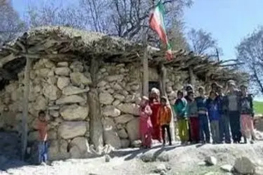 برای برچیده شدن مدارس سنگی از ظرفیت مردم محوری استفاده شود/ بهره برداری از جایگزین ۱۶۳ مدرسه کانکسی استان 