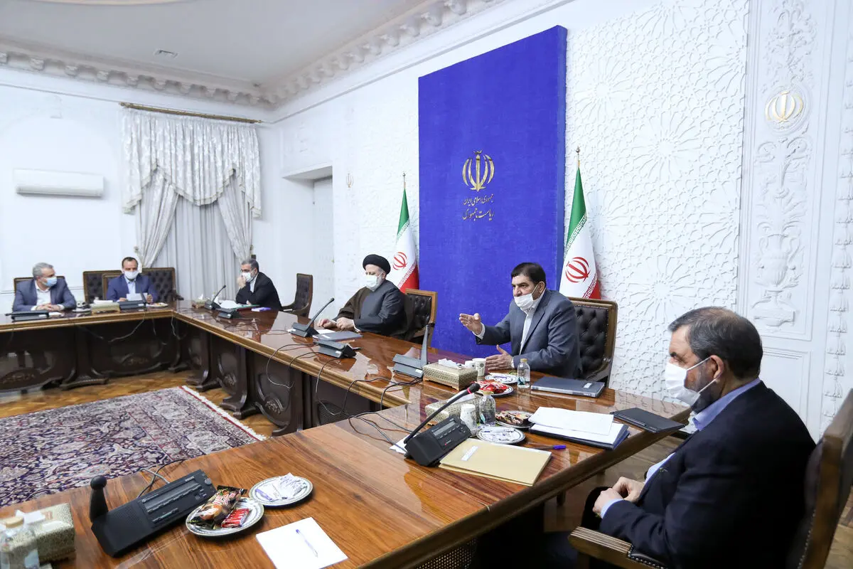 مسئولان در سریع‌ترین زمان ممکن از تقویت ذخایر دارویی کشور پشتیبانی کنند
