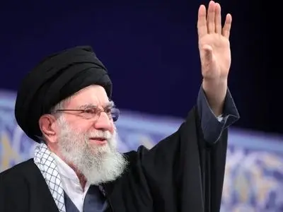 رهبر شهید انقلاب، تجسم ایمان، حکمت و شجاعت در تاریخ ایران اسلامی بودند 