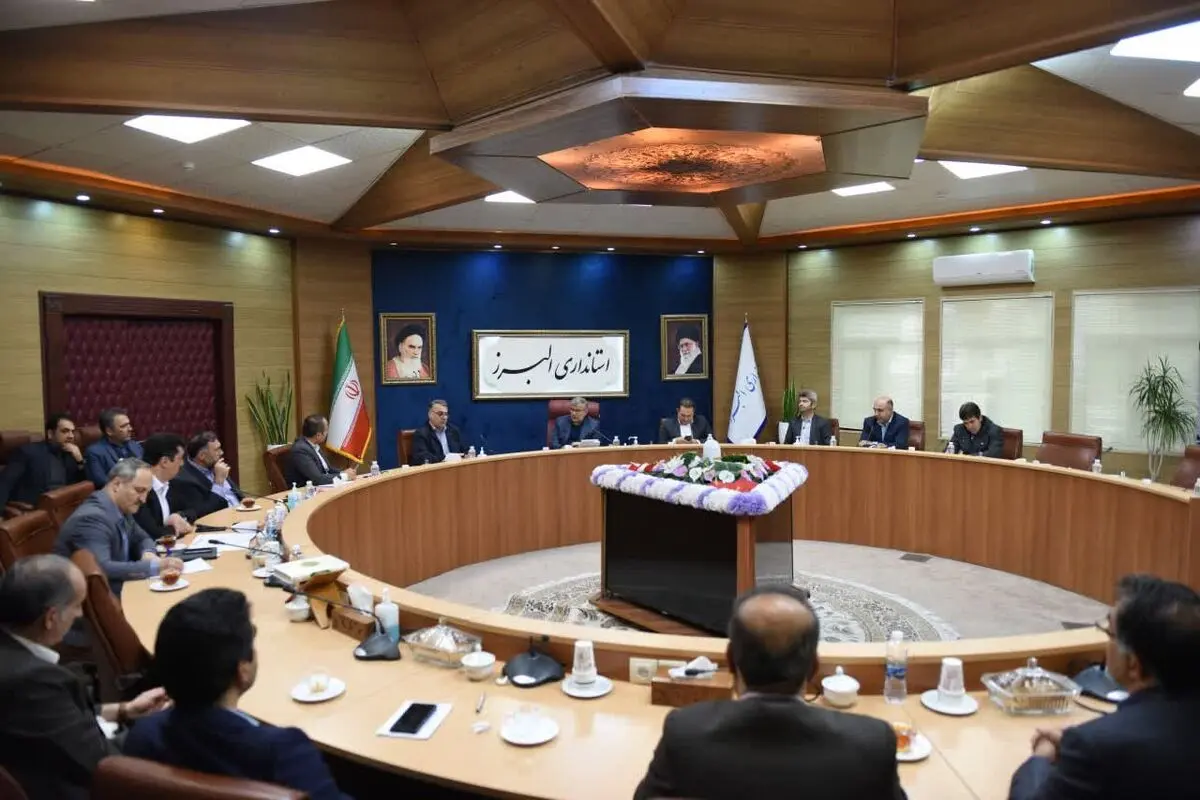 زمان‌بندی دقیق مراحل پروژه های بیمارستانی اعلام شود/کم کاری و اهمال کاری را نمی‌پذیرم