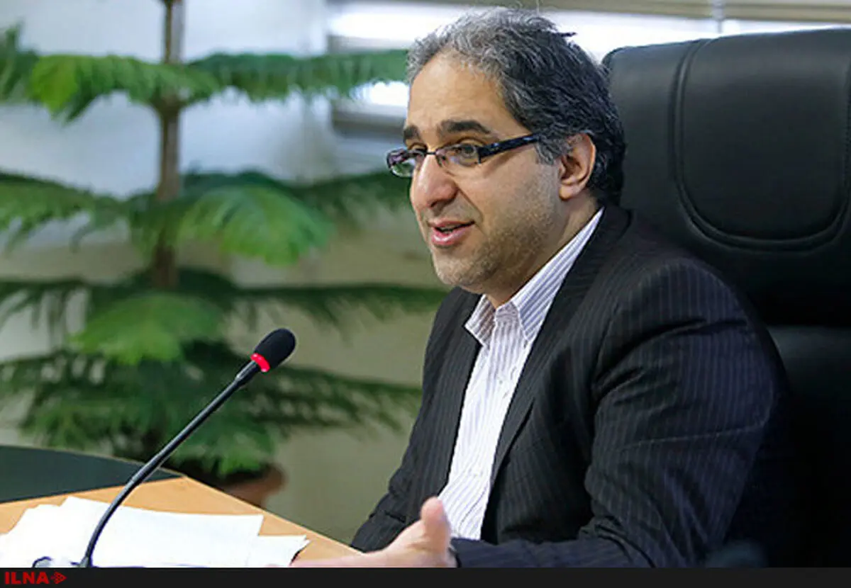 بسیجِ مجریانِ نمایشگاه کتاب برای افزایش فضای ناشران داخلی/رفع نگرانی‌ها با جابجایی‌های مویرگی
