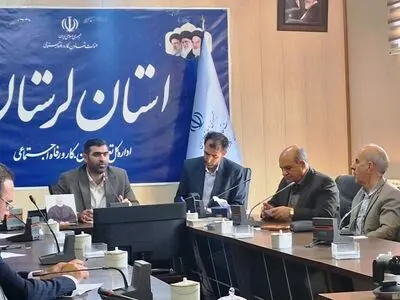 حلقه اصلی رشد تولید و توسعه اقتصادی در کشور با کار و تلاش کارگران میسر می شود