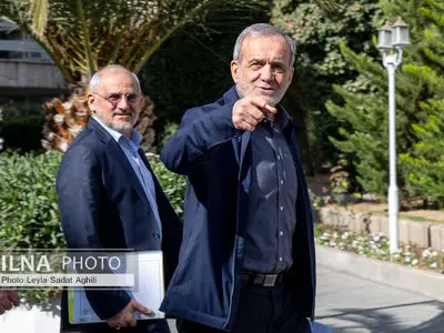 حاشیه جلسه هیات دولت - ۲۹ بهمن