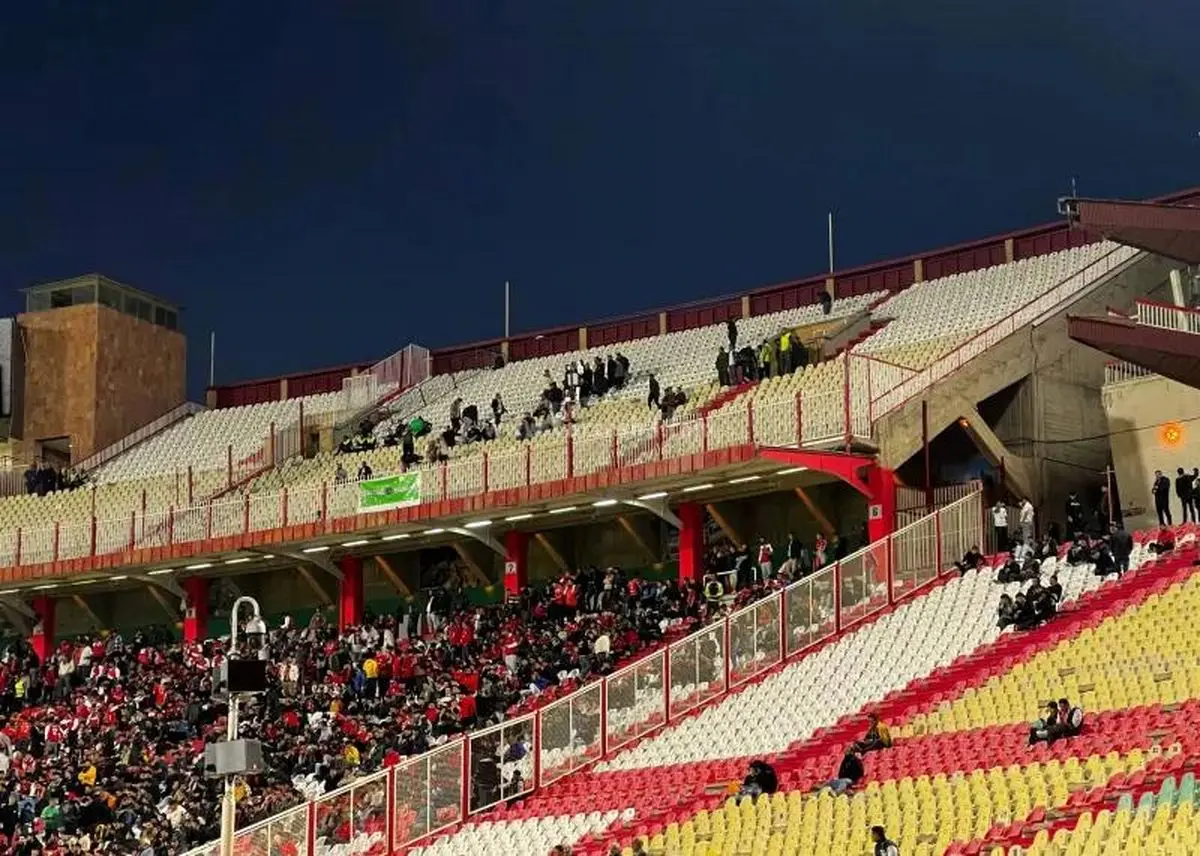 حضور تماشاگران عراقی در دیدار تراکتور و الشرطه