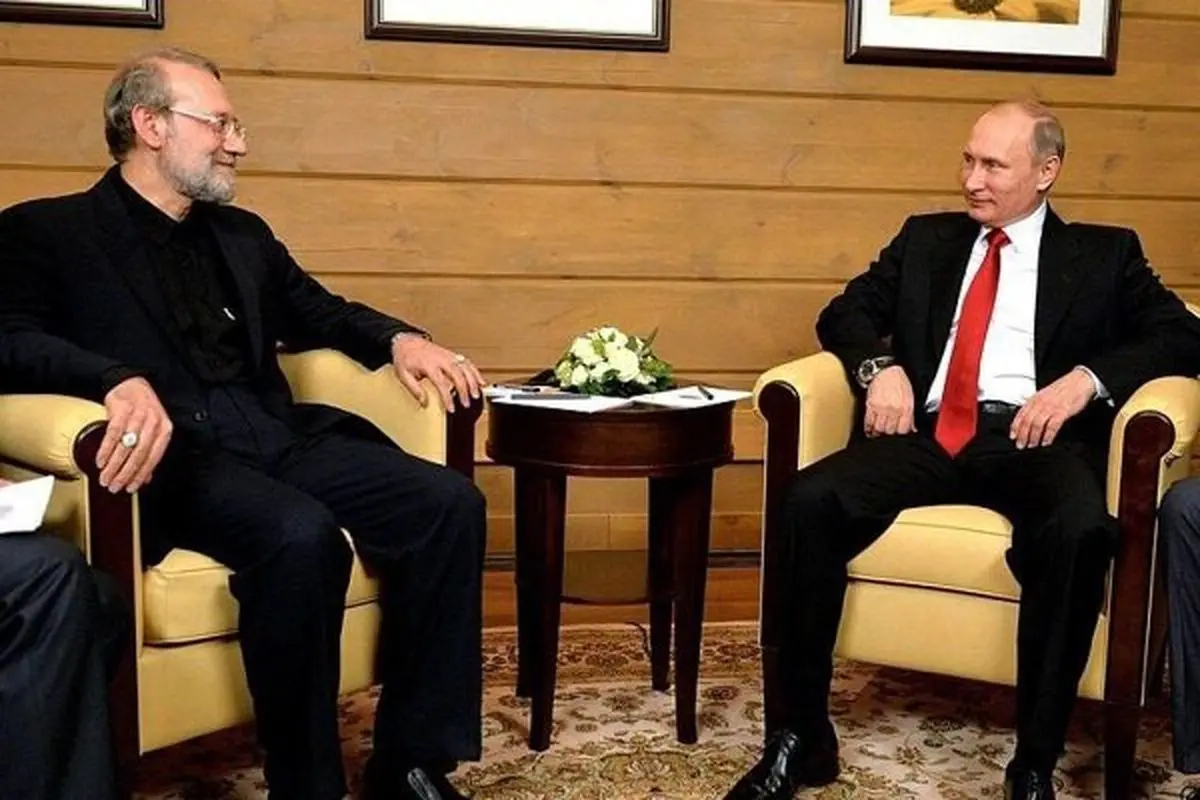 لاریجاني في موسكو: هل تبدأ الوساطة الروسیة بين طهران وواشنطن أم مجرد تحركات سیاسیة؟