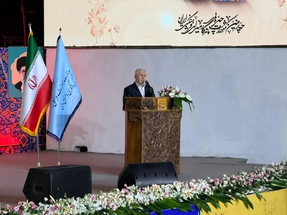 شاهنامه خردنامه و شناسنامه ایرانیان است/ معرفی چهرههای ماندگار به نسل جوان ضرورتی ملی است