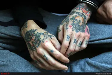 سارق مسلح بدشانس؛ پلیس حین زورگیری از راه رسید