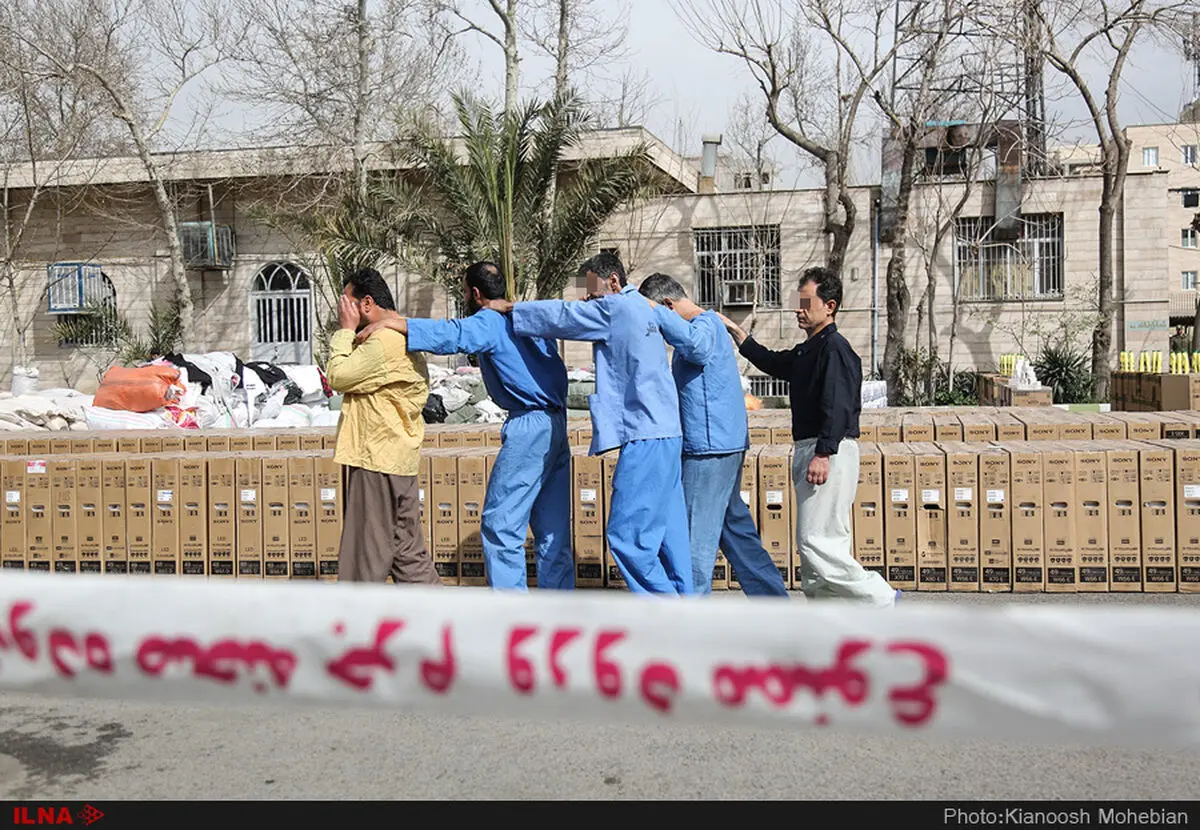  ۴  کامیون حامل دام قاچاق در شهرضا توقیف شد