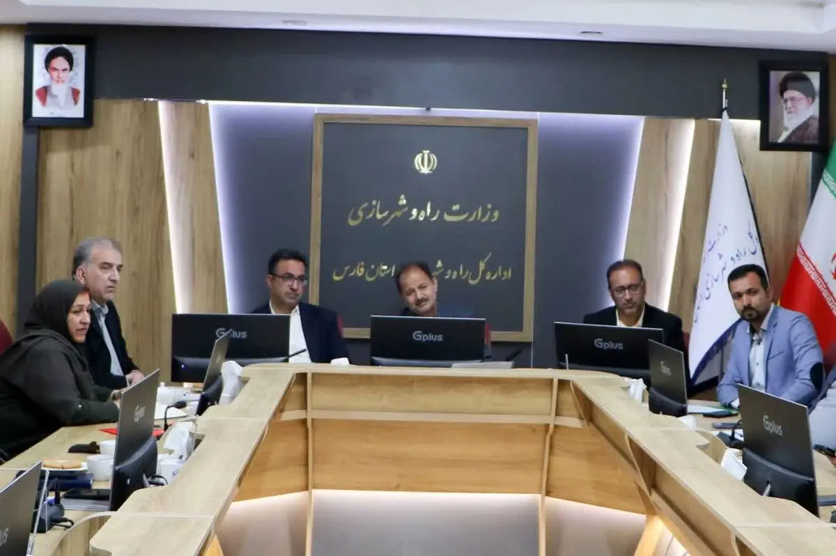 پیمانکاران نهضت ملی مسکن فسا تا پایان شهریور ملزم به تکمیل اسکلت پروژه‌ها هستند