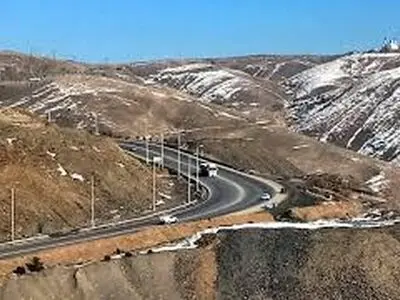 آغاز عملیات اجرایی تعریض گردنه اسدآباد به طول 14 کیلومتر