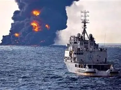 غرق شدن سانچی، بدترین حادثه نفتی در دهه‌های اخیر بود/ نگرانی پکن از تبعات زیست‌محیطی