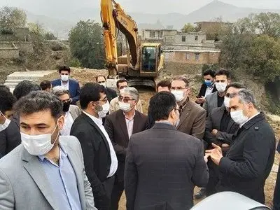 مراحل پایانی عملیات عمرانی اولین پروژه آبخیزداری شهری استان در شهر گرمی