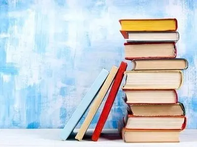 متروی تهران کتاب‌خوان می‌شود