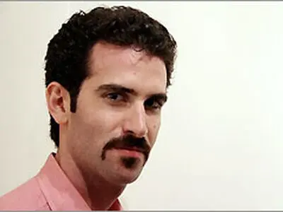 هنرمند و مخاطب به تنزل زیبایی‌شناسی تن داده‌اند