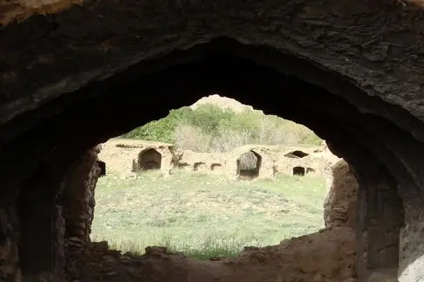 سند مالکیت کاروانسرای دوکوهک در شیراز به نام میراث فرهنگی صادر شد