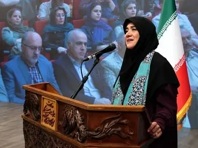 صنایع‌دستی در دولت سیزدهم کارنامه قابل دفاعی دارد/ اشتغال ۱۵۰ هزار نفر و آموزش ۶۵ هزار نفر در حوزه صنایع‌دستی