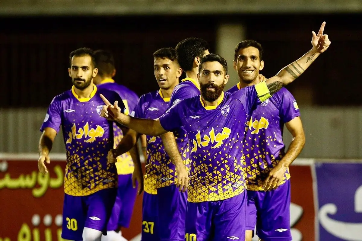 برتری هوادار مقابل آرمان گهر