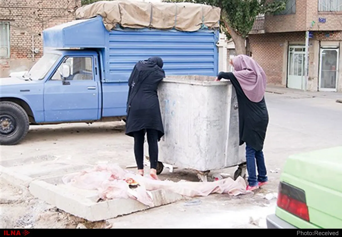 "ترمیم مزد" تنها راه جلوگیری از فروپاشی اجتماعی/دولت از دارندگان حساب‌های بانکی نجومی مالیات بگیرد/"زنانِ زباله‌گردِ خجالت‌زده" یک هشدارِ جدی‌ست