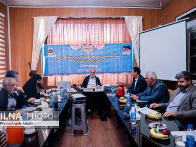 نشست هم اندیشی تشکل های عالی کارگری و بازنشستگی 